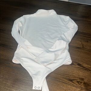 Express Cream Long Sleeve Bodysuit